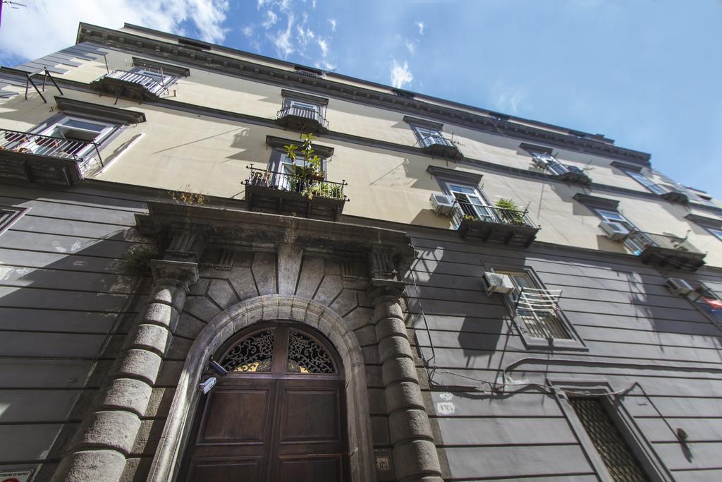 Residenza Principe Di Carafa Nápoles Exterior foto